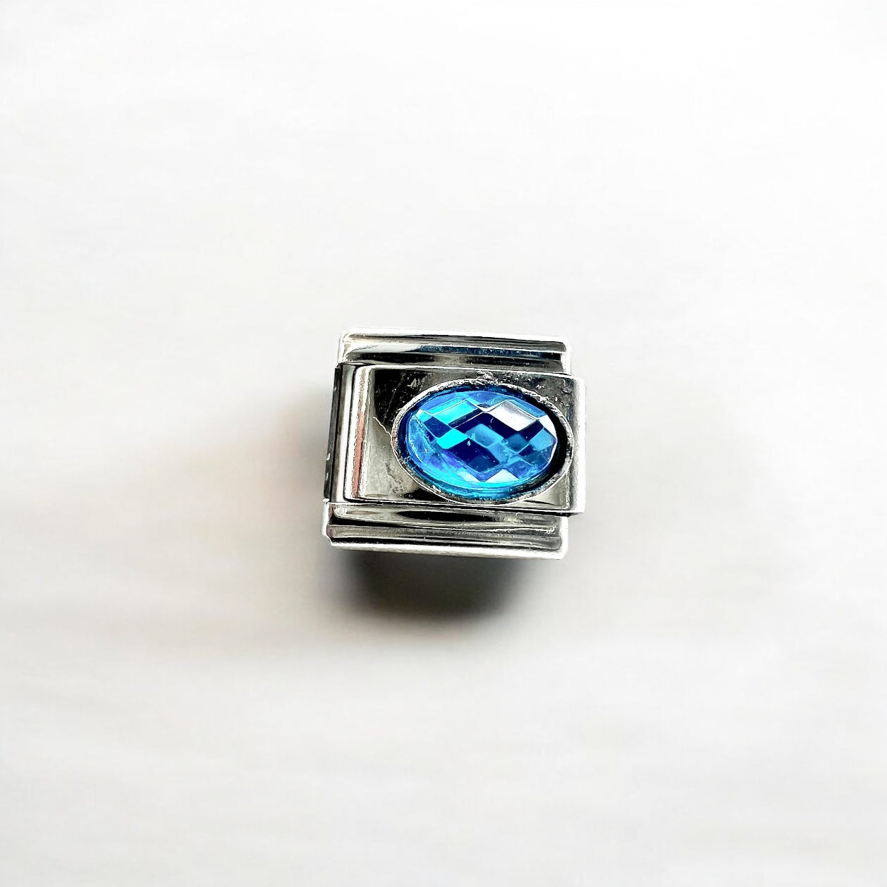 Charm Piedra