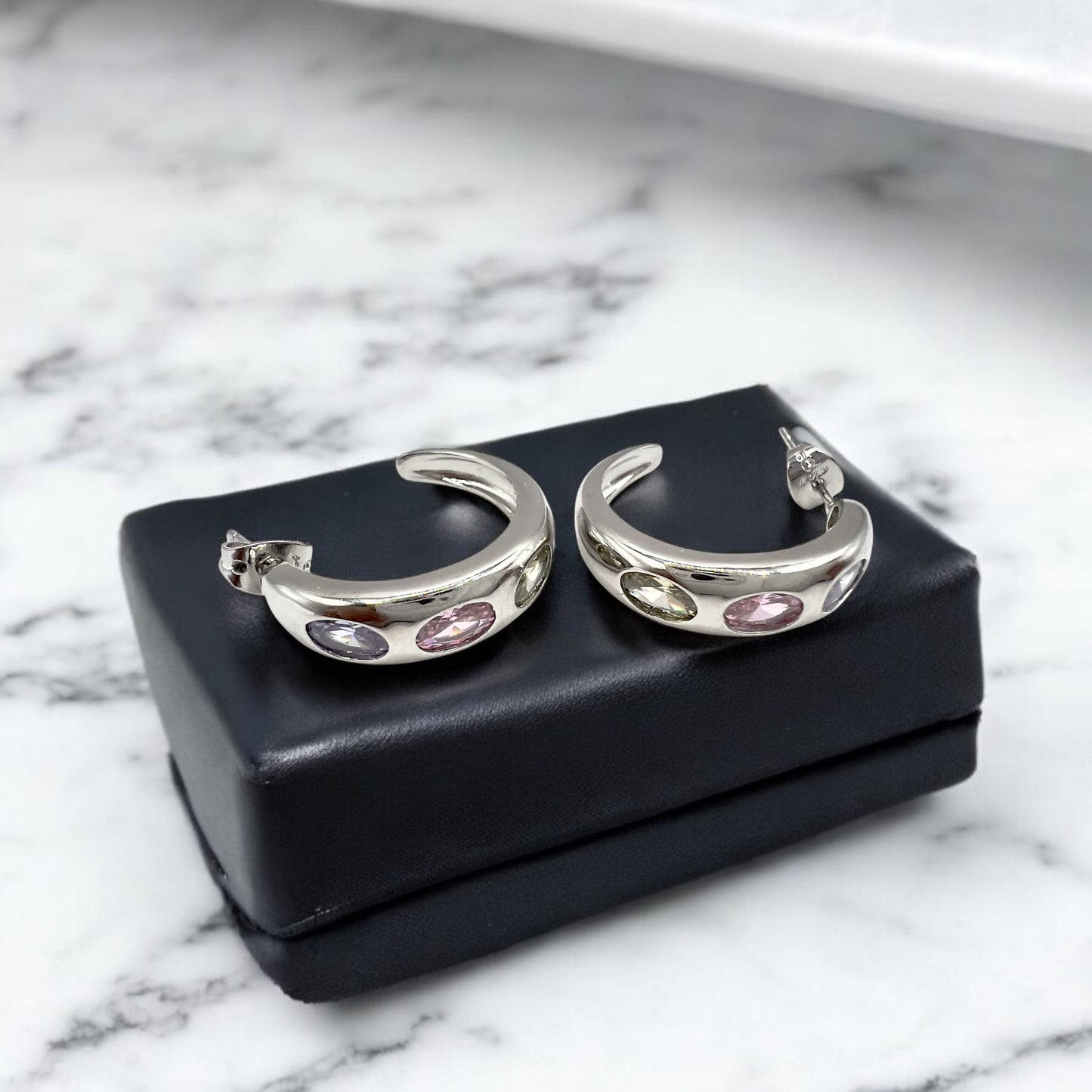 Arracada Zirconia