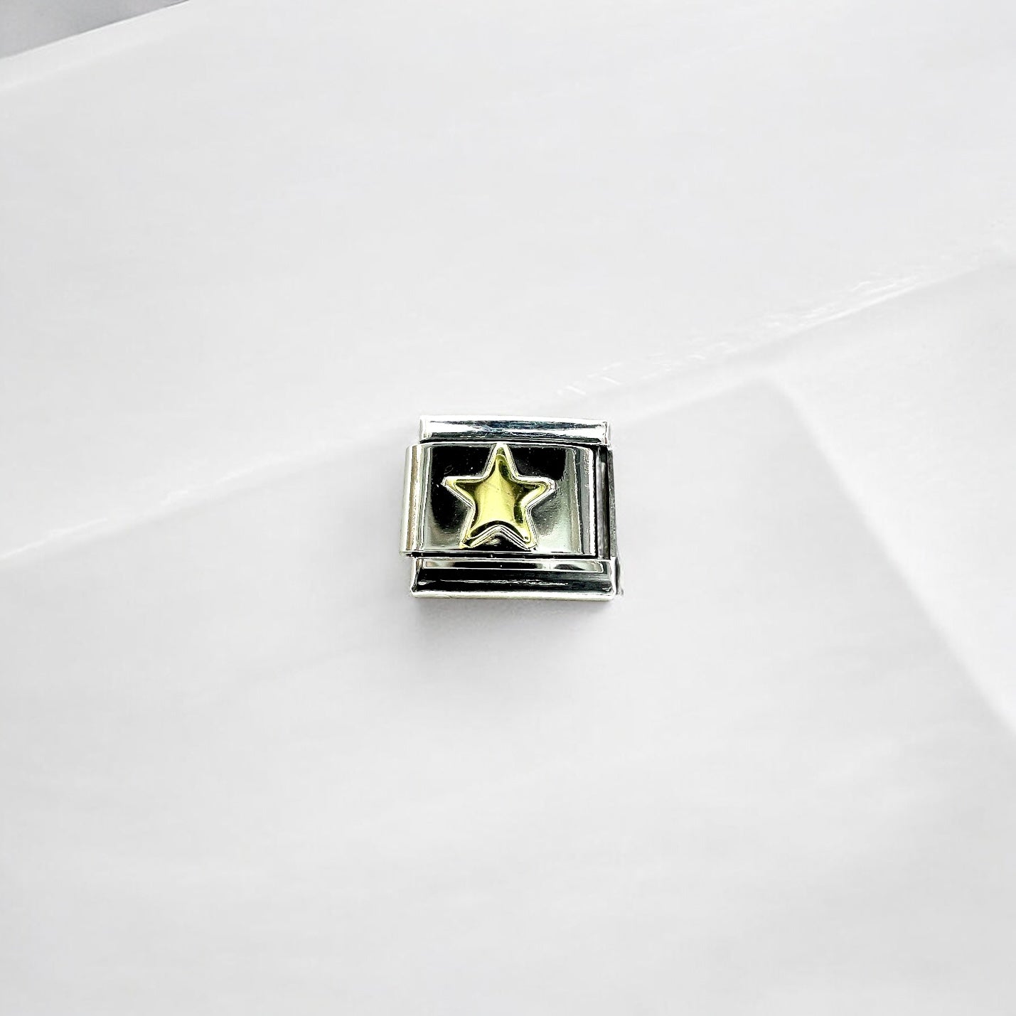 Charm Estrella