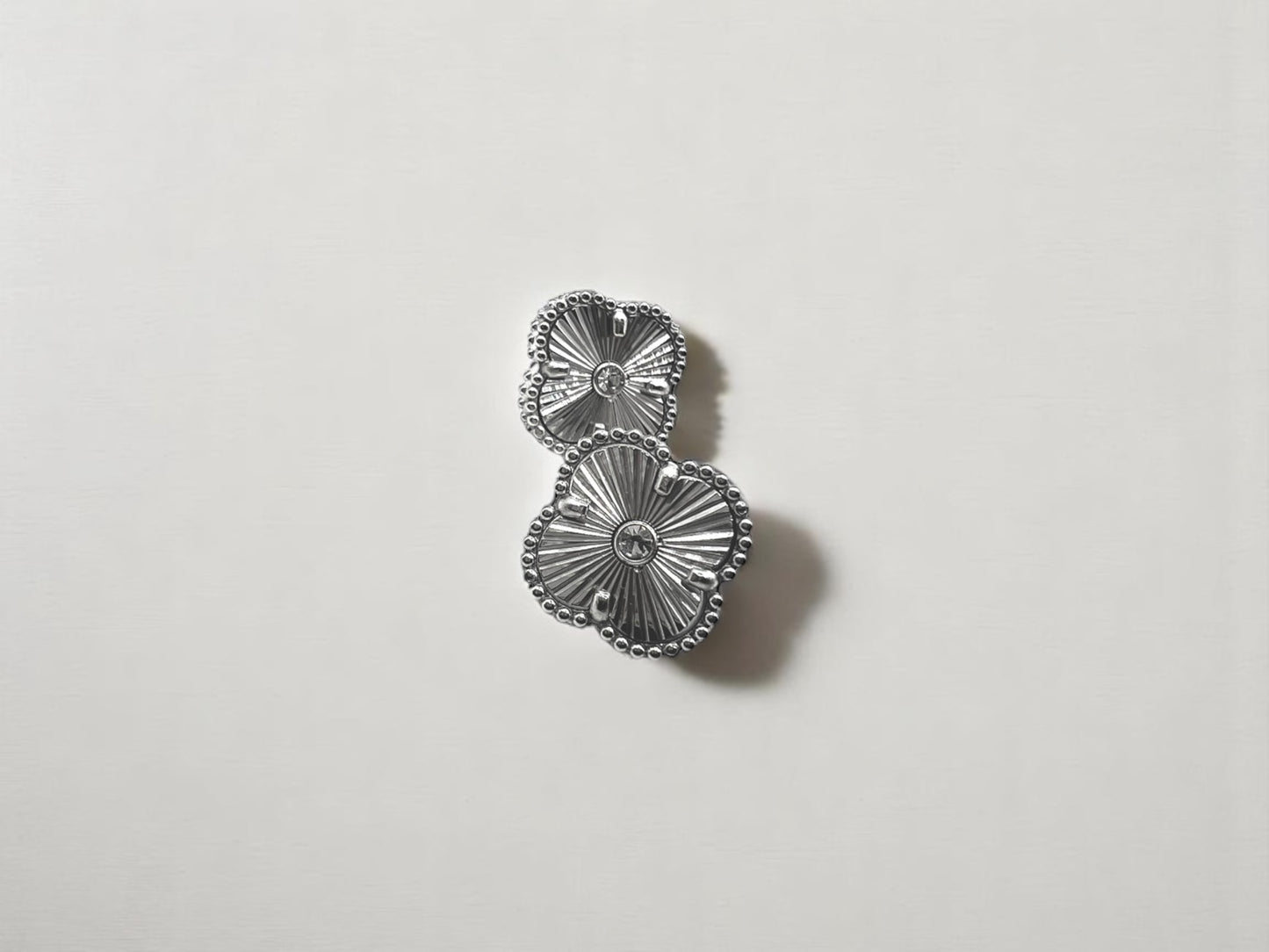 Arete Van Cleff