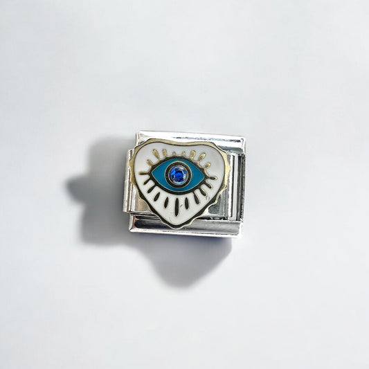 Charm Ojo Corazón
